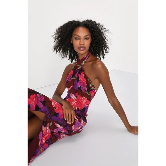 NEW NWT Lulus Forever Gorgeous Burgundy Multi Floral Print Halter Maxi Dress - Picture 5 of 9